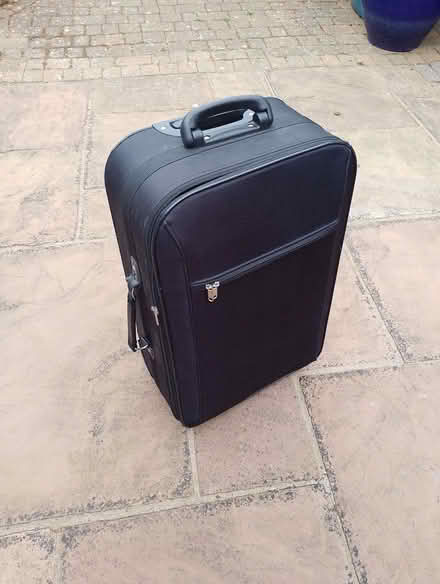 Photo of free Suitcase (Yate BS37) #1