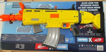 Photo of free Fortnite AR-L motorised Nerf gun (North Bretton) #2