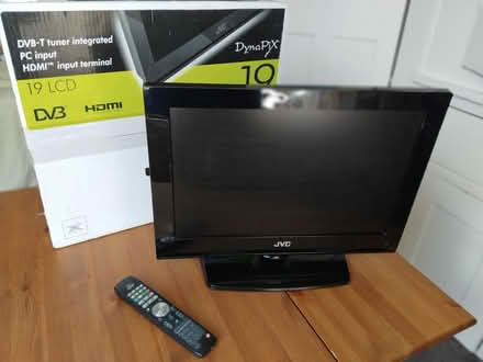 Photo of free 19in TV/Computer monitor (SE5 Camberwell) #1