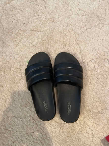 Photo of free Women’s sliders (Linslade LU7) #1
