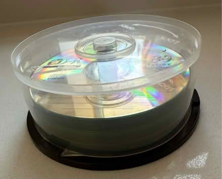 Photo of free πΏ CD-ROMs (Chipping Barnet EN5) #2
