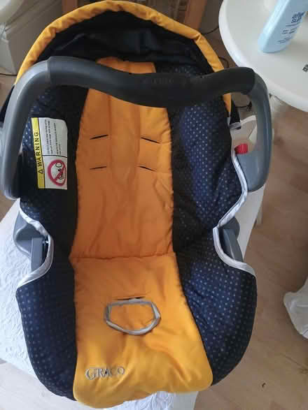 Photo of free Baby carrier (Teddington, TW11) #3