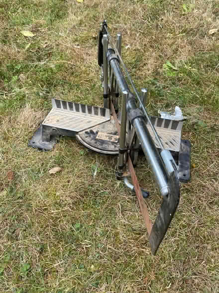 Photo of free Mitre saw (Gu147an) #1