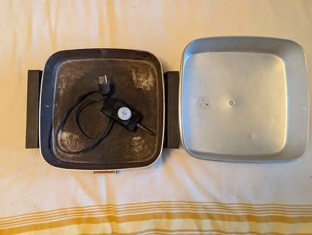 Photo of free Two Working Electric Frypans (Yonge and Lawrence) #2