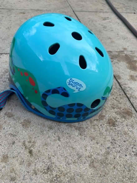 Photo of free Child helmet - 48-53cm (GU12) #1