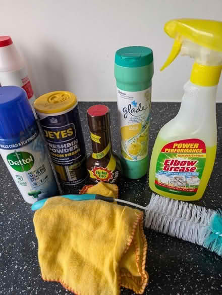 Photo of free Selection of cleaning materials (Crewe CW1) #1