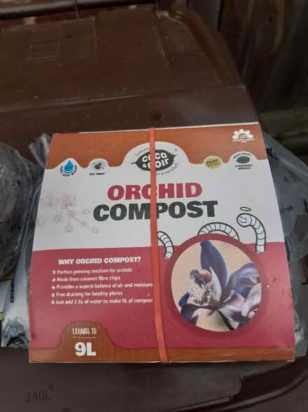 Photo of free Orchid compost (Abingdon OX14) #3