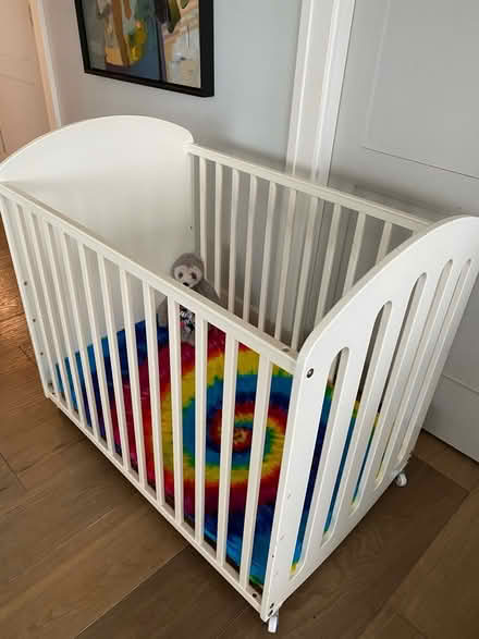 Photo of free Three quarter size crib (East Vancouver) #1