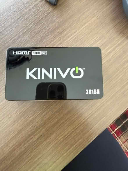 Photo of free HDMI Splitter with remote control (Berkeley) #2