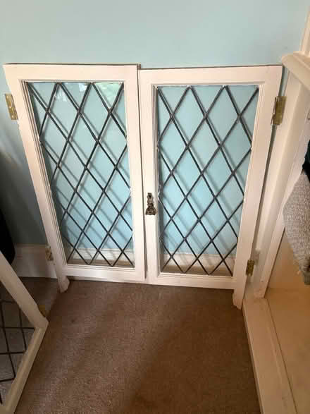 Photo of free Doors with leaded windows (Pollokshaws E G43) #2