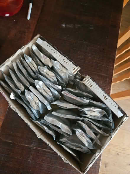 Photo of free Cat food pouches in jelly (Pipehouse) #2