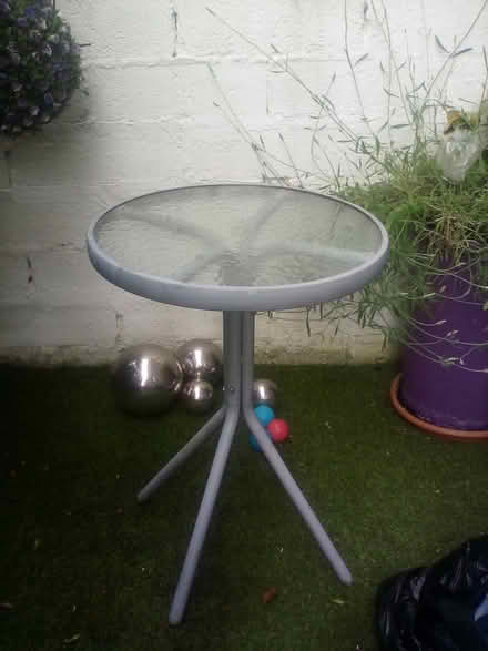 Photo of free Small bistro table (Shipley, BD18) #1