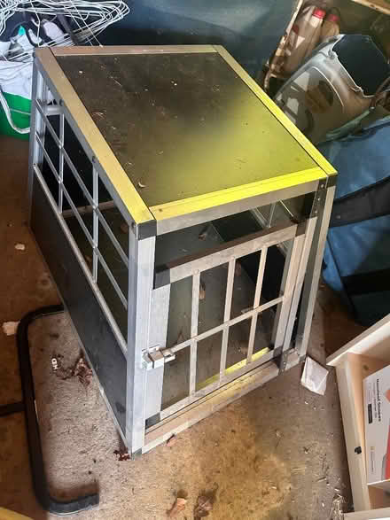 Photo of free Medium mirror (Ivy Hatch TN15) #2
