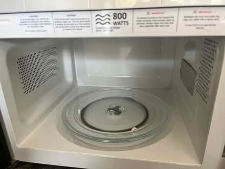 Photo of free Russell Hobbs 800 watt Microwave - Not Working (Eastbourne BN20) #2