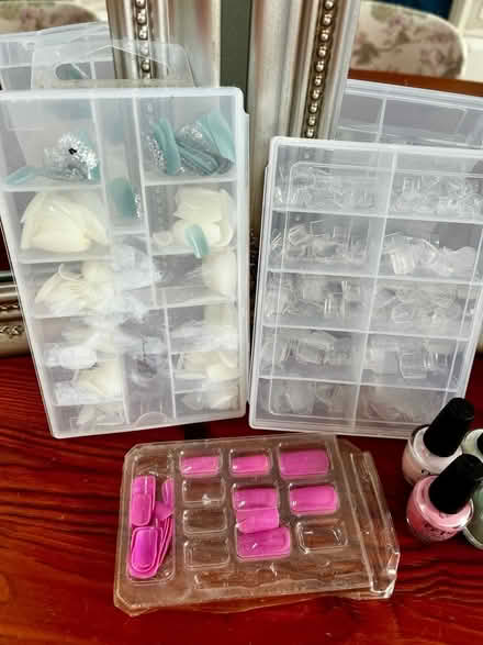 Photo of free False nails & Nail Varnishes (Hailsham) #1