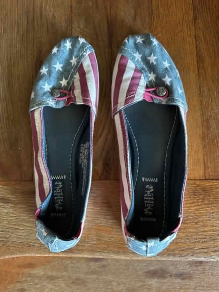 Photo of free Patriotic flats size 9 (Watertown, MA) #1