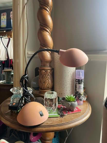 Photo of free Cream/Peach Desklamp. (Boscombe BH7) #2