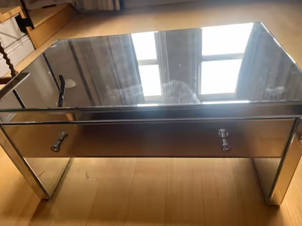 Photo of free Low coffee table. Mirrored. Needs repair. (Leeds LS1) #3