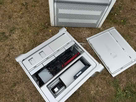 Photo of free Mac Pro for spares or repair (Royston SG8) #3