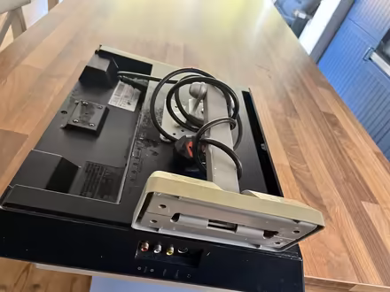 Photo of free 19’’ Samsung TV (BT8) #4