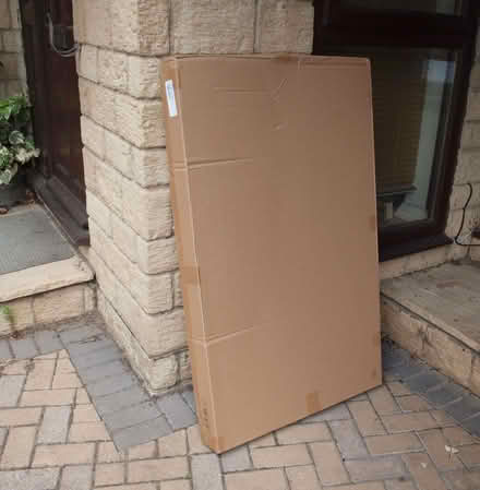 Photo of free Large box (Oakwood LS8) #1