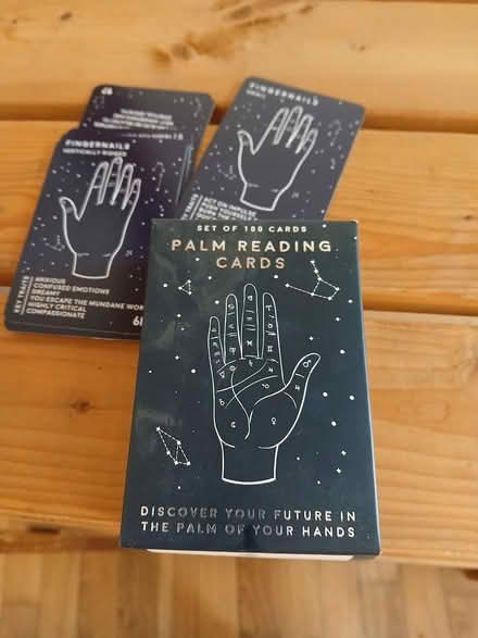 Photo of free Palm reading cards (S10 Crookes) #1