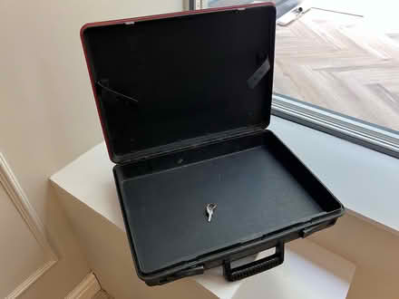 Photo of free Delsey Briefcase (SW4) #3