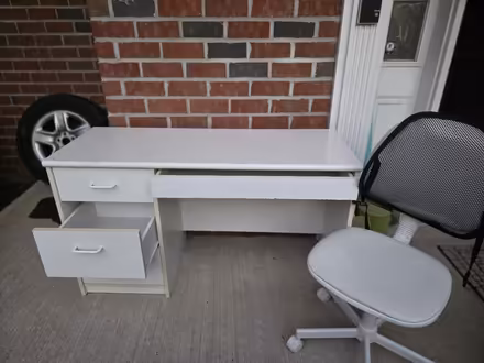 Photo of free Small desk and chair (Belle mead nj off route 206) #1