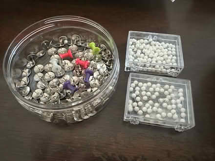 Photo of free Thumbtacks and pushpins ๐ (Malden) #1