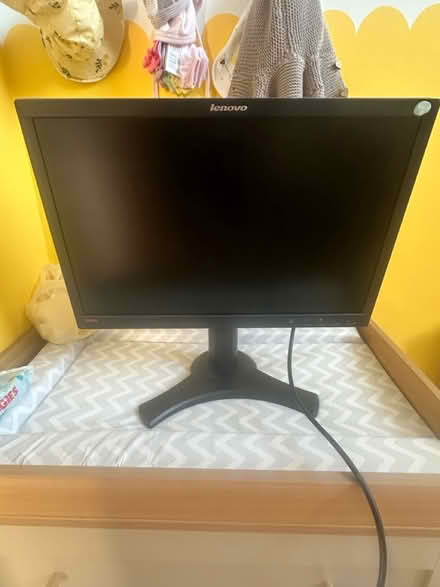 Photo of free Lenovo 24 inch monitor (BS23) #1