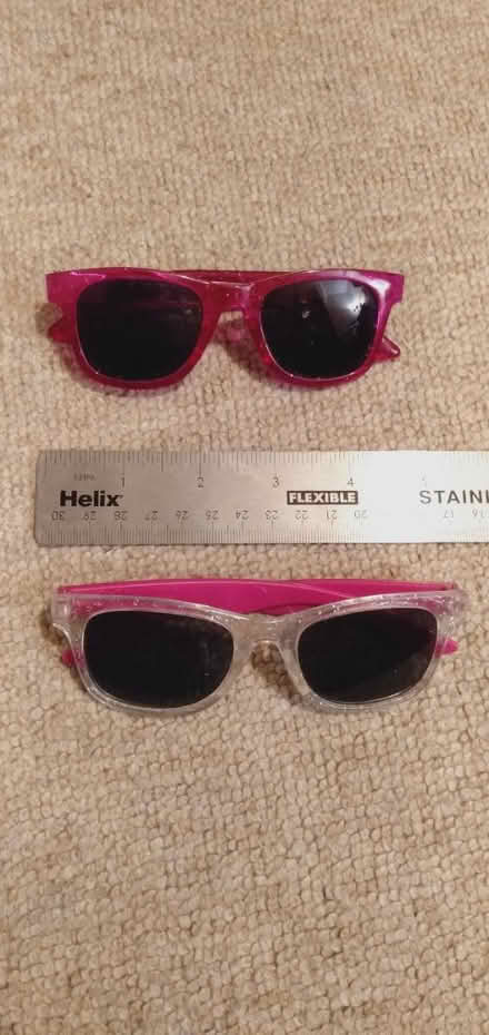 Photo of free 2 pink sunglasses for a little girl (OX1 South Oxford) #1