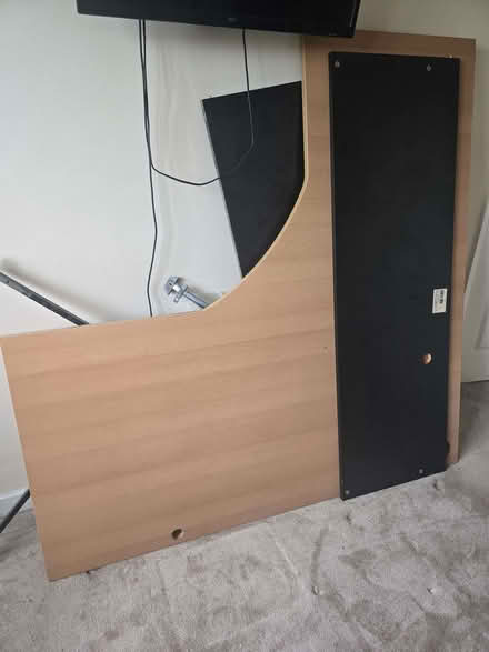 Photo of free Large corner desk (Bramhall SK7) #1