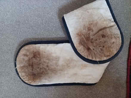 Photo of free Waitrose oven gloves (Oxford-Freegle CGA OX2) #2