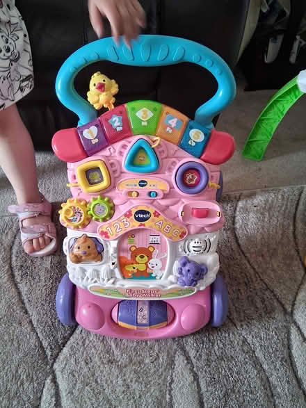 Photo of free Sit to stand learning walker (Orpington/Petts wood BR5) #3