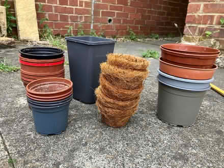 Photo of free Plant pots (Maidstone ME15) #1