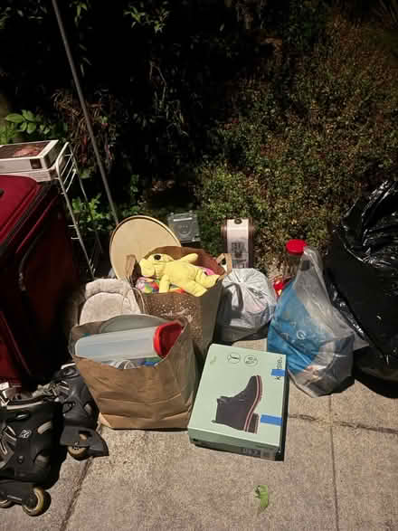 Photo of free Left over garage sale (3998 Bibbits Dr. Palo Alto) #3
