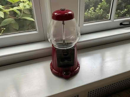 Photo of free Bubble gum machine (Belmont) #1