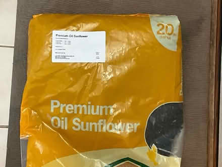 Photo of free Sunflower seed for wild bird food (Piney Orchard) #1