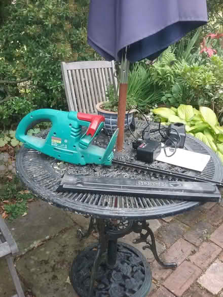 Photo of free Bosch rechargeable hedgetrimmer (Wrenbury CW5) #1