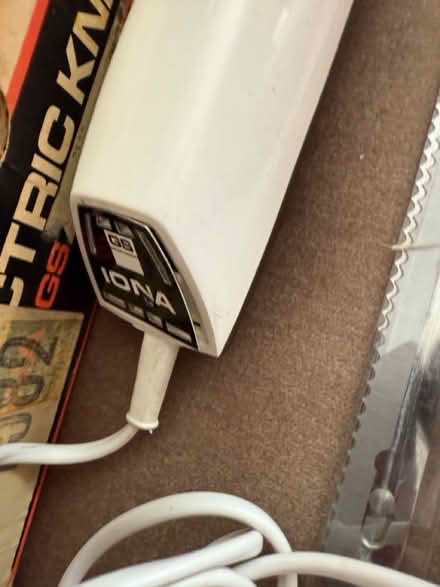 Photo of free Electric knife (Croydon. CR2 9) #3