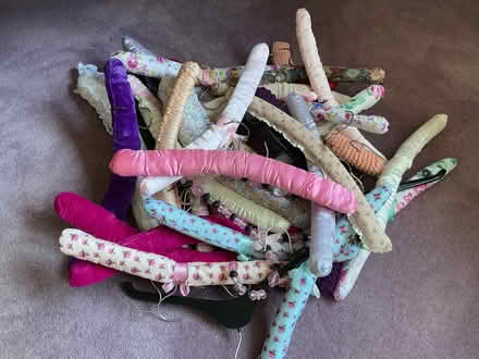 Photo of free Clothes Hangers All With Soft Covering (CT1) #1
