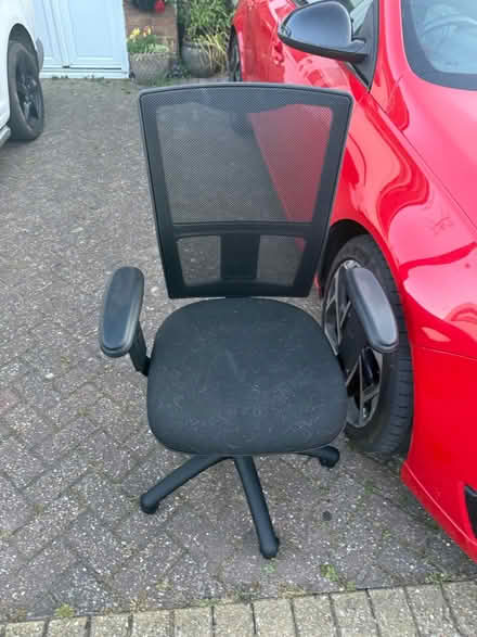 Photo of free Brand new office chair (Aylesbury HP20) #1