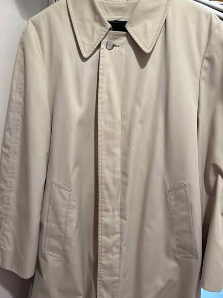 Photo of free Men’s London Fog Raincoat - 38 R (Cupertino) #2