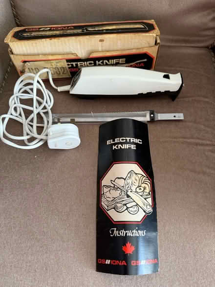 Photo of free Electric knife (Croydon. CR2 9) #1