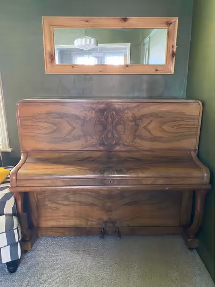 Photo of free Brown Upright Piano (CT19) #1