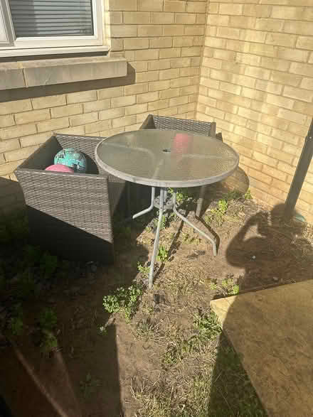 Photo of free Table and chairs (Epsom KT17) #1
