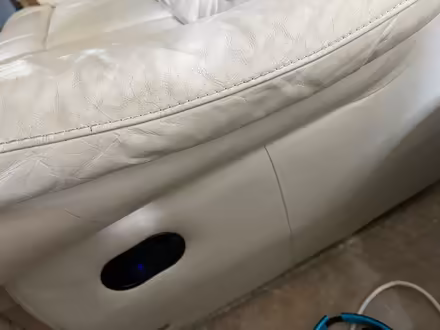 Photo of free Cream leather recliner sofa and chair (Broadcylst EX5) #3