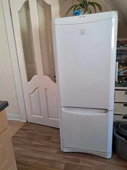 Photo of free Fridge freezer (Old Swan L13) #1