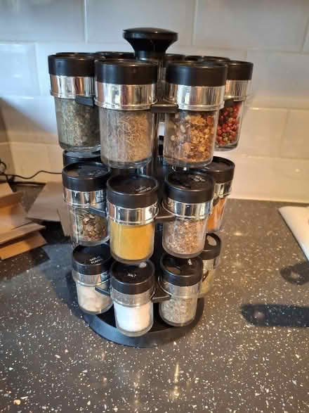 Photo of free Rotating spice rack (Thamesmead SE28) #1