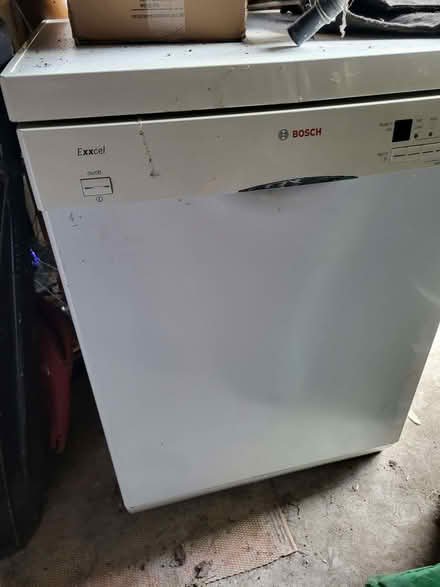 Photo of free Bosch Dishwasher, old but was working when placed in storage (Hoddesdon EN11) #2